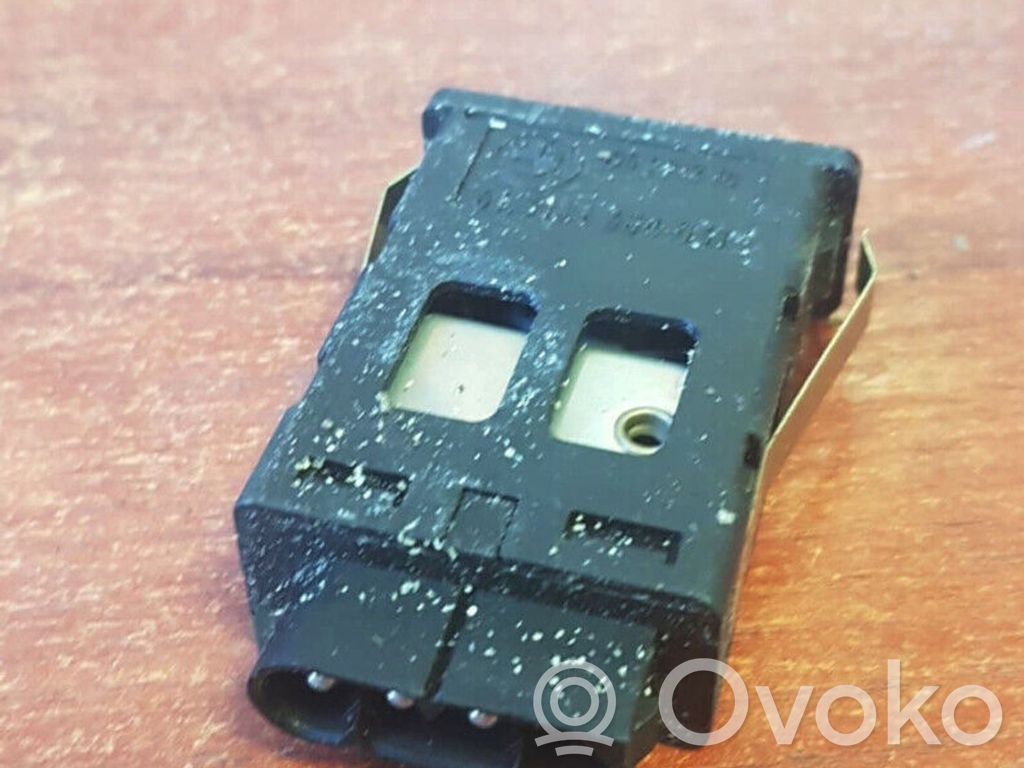 BMW 5 E34 Panel lighting control switch 