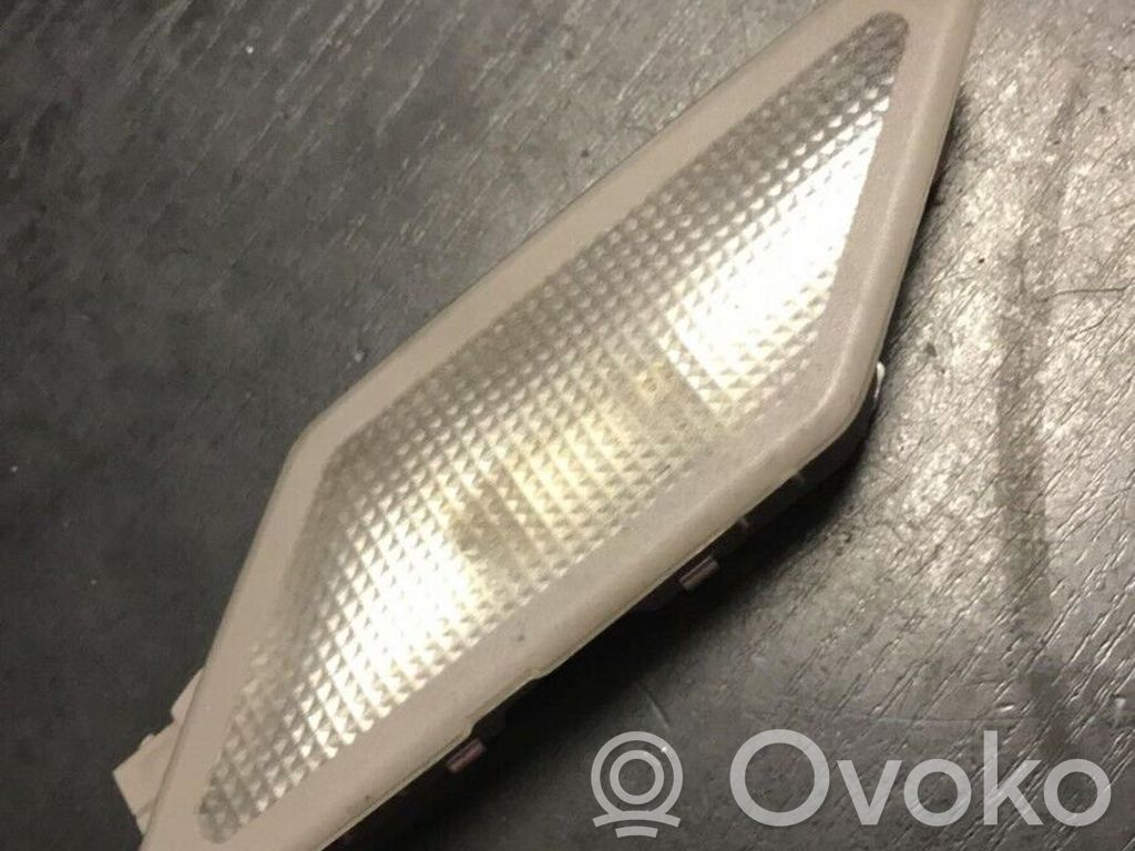 BMW 3 E36 Lampka podsufitki tylna 