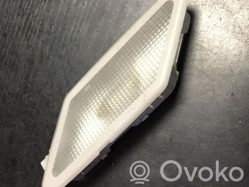 BMW 3 E36 Lampka podsufitki tylna 