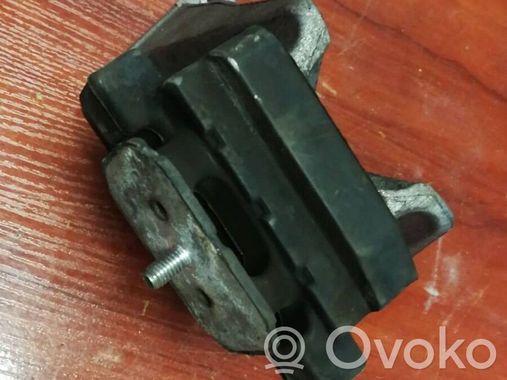 BMW 5 E60 E61 Gearbox mounting bracket 