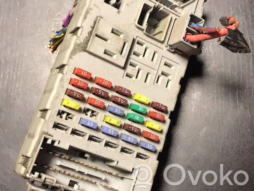 Fiat Punto (188) Fuse module 