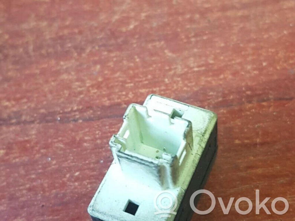 BMW 3 E36 Electric window control switch 