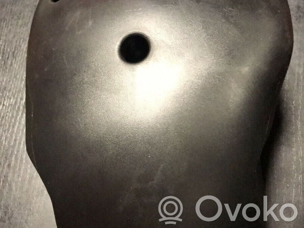 Opel Vectra B Vairo ašies apdaila 