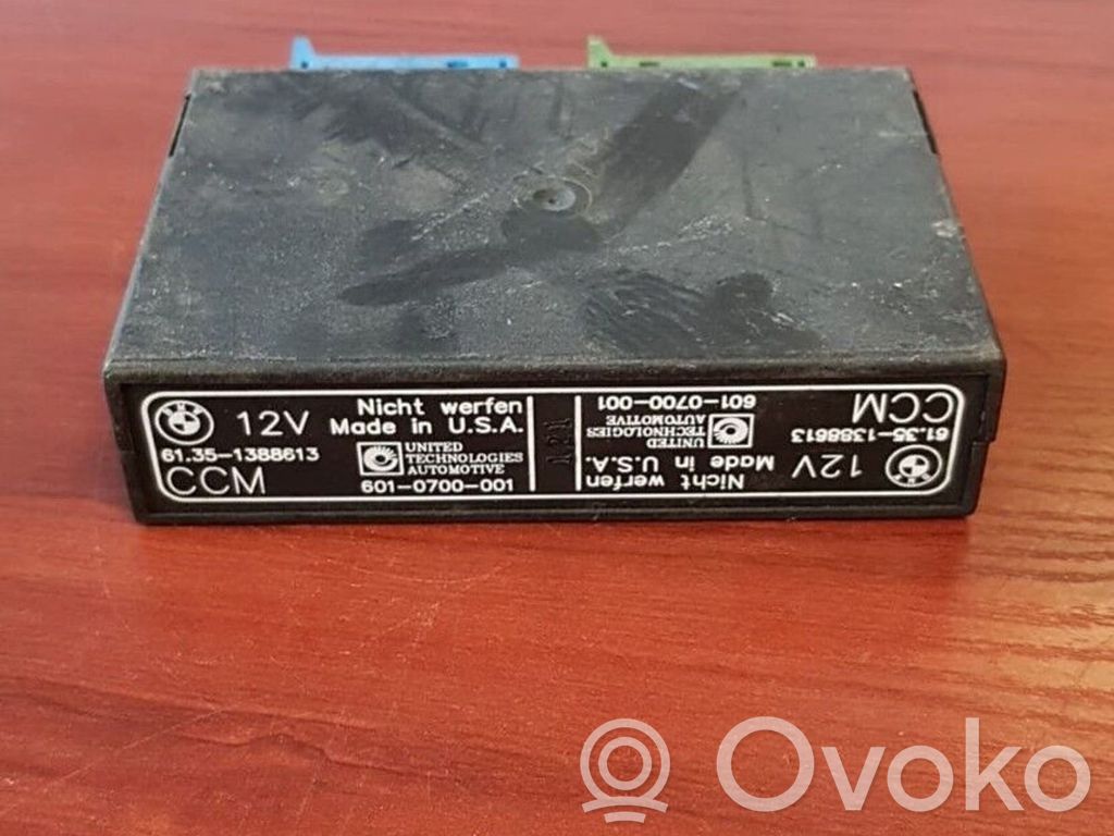 BMW 7 E32 Dzinēja vadības bloks 