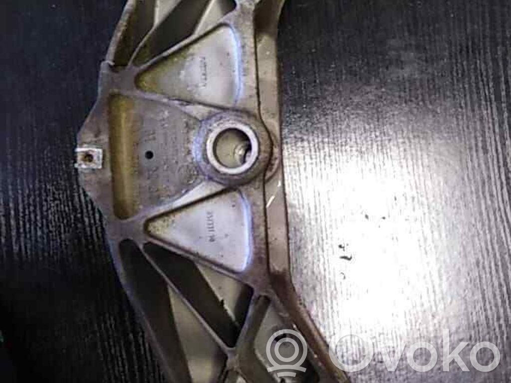 BMW 7 E65 E66 Gearbox mounting bracket 