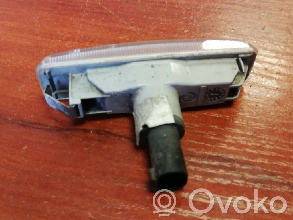 BMW 5 E39 Seitenblinker 