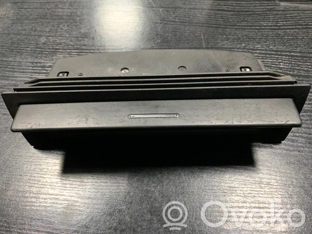 BMW 3 E46 Glove box 