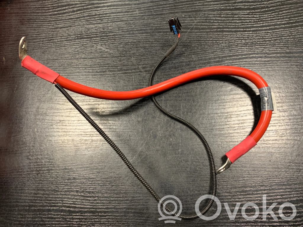 BMW 5 E60 E61 Positive cable (battery) 