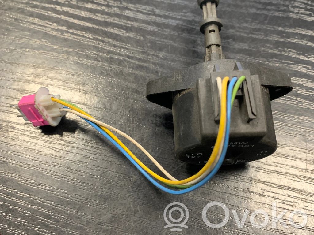 BMW 5 E39 Headlight level adjustment motor 