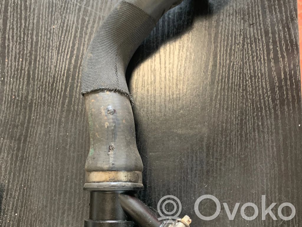 Engine coolant pipe/hose   7789724