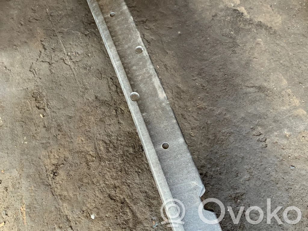 BMW 7 E65 E66 Balkis galinio bamperio 