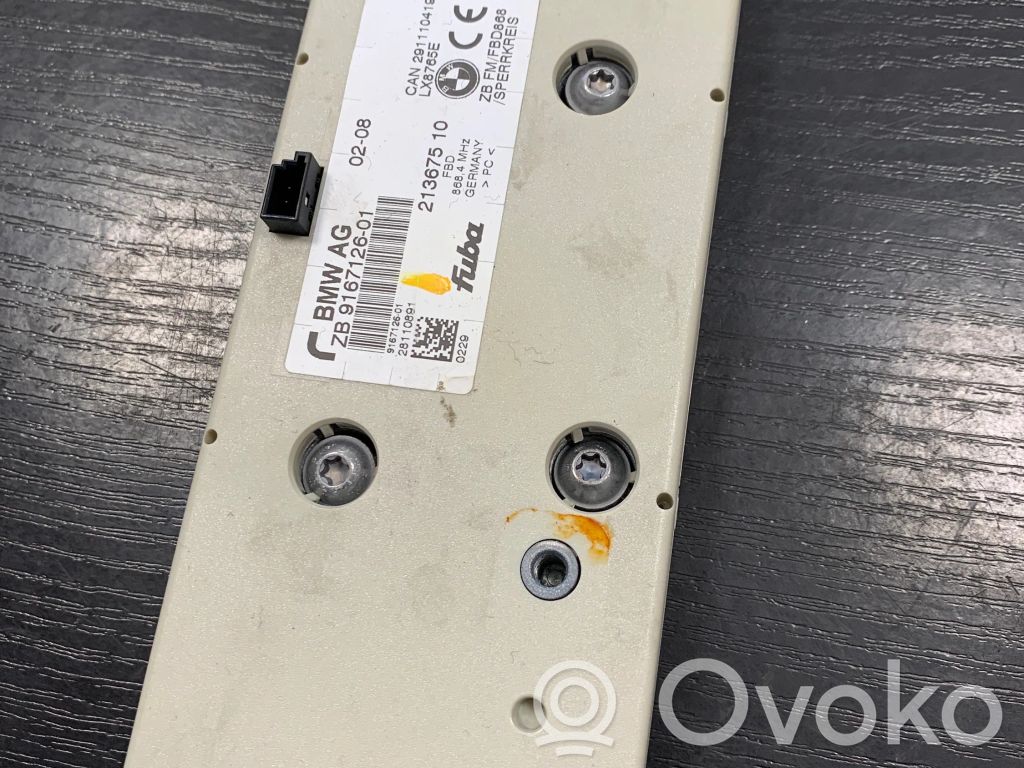 BMW 7 E65 E66 Antenas pastiprinātājs 