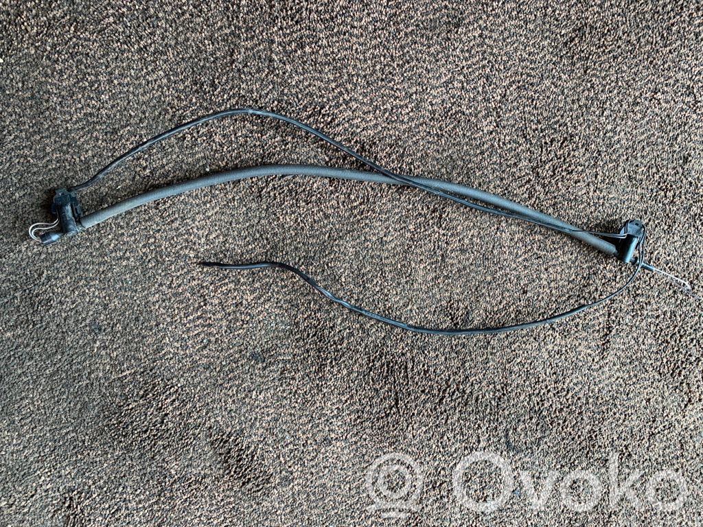 Mercedes-Benz A W169 Dysza spryskiwacza szyby przedniej / czołowej 