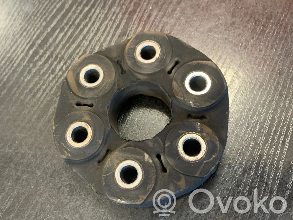 BMW 1 E81 E87 Rear prop shaft donut coupling/joint 