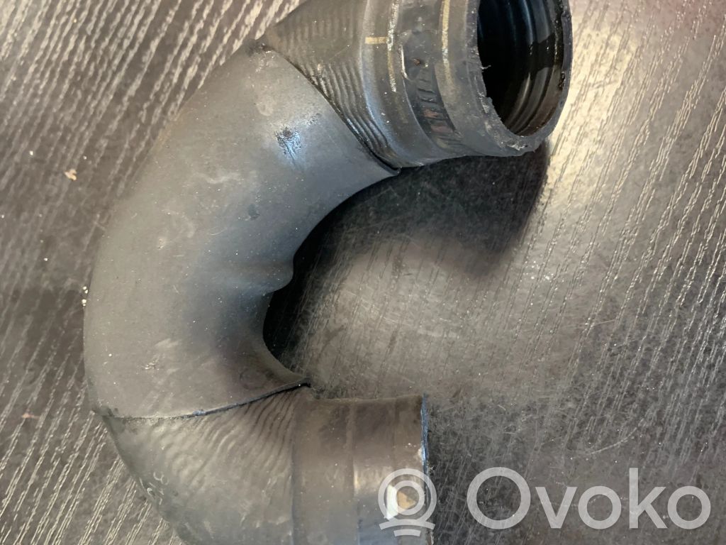 BMW 1 E81 E87 Engine coolant pipe/hose 