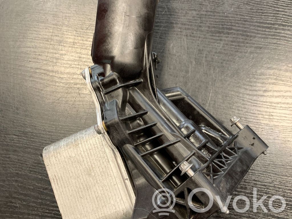 BMW 5 F10 F11 Oil filter mounting bracket 