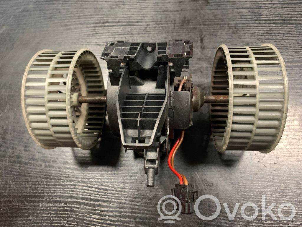 BMW 5 E60 E61 Mazā radiatora ventilators 