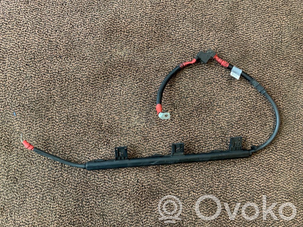 BMW 3 E90 E91 Positive cable (battery) 