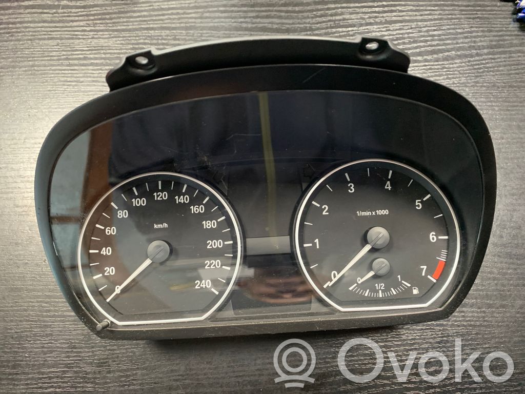 BMW 1 E81 E87 Speedometer (instrument cluster) 