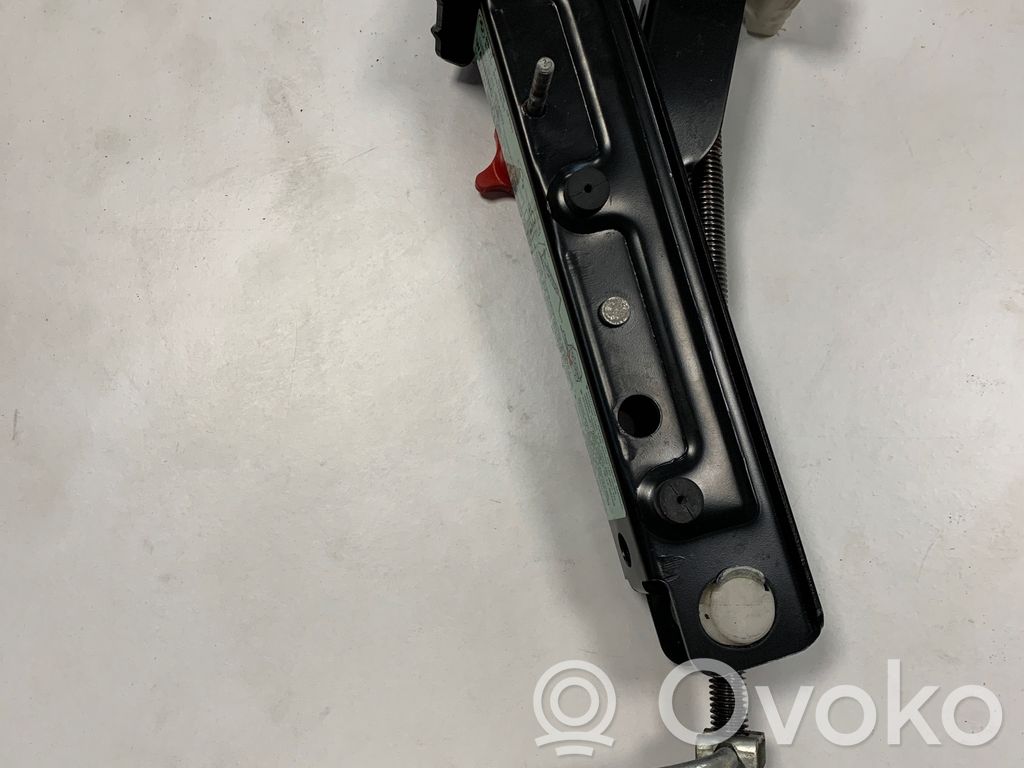BMW 7 E65 E66 Tunkki 
