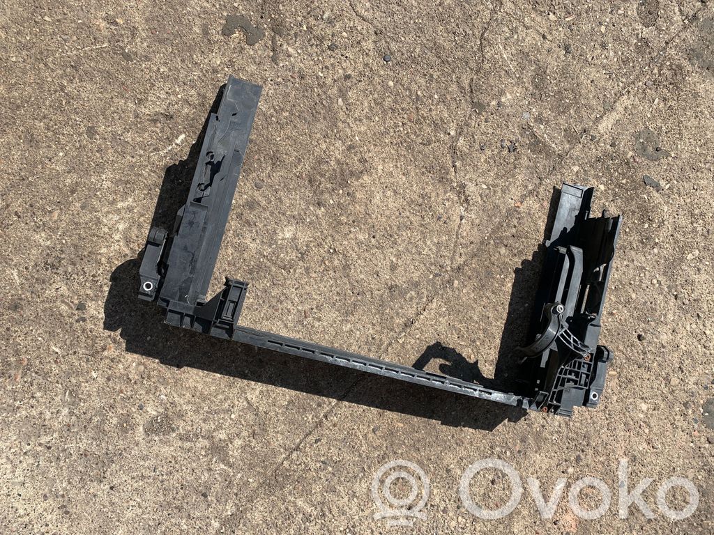BMW 7 F01 F02 F03 F04 Panel mocowania chłodnicy 