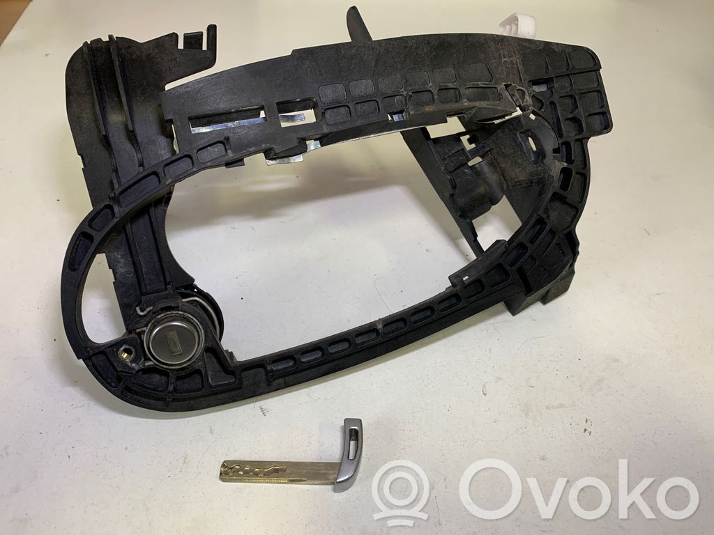 BMW 7 E65 E66 Front door lock (next to the handle) 