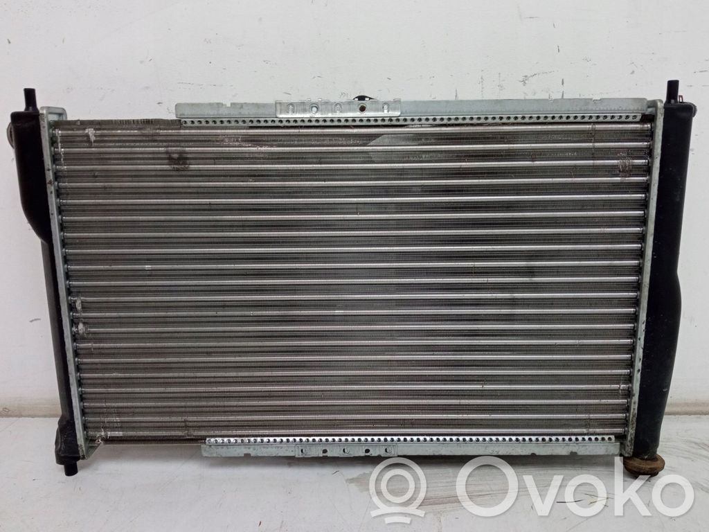 Coolant radiator   2002303