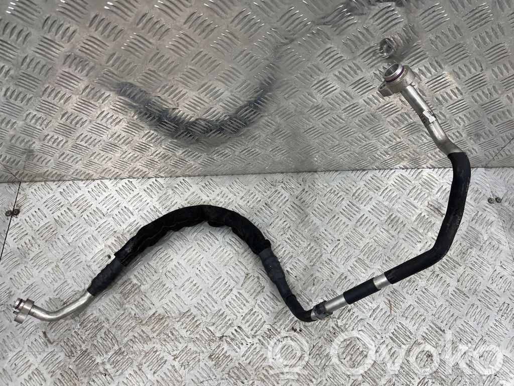 Porsche Cayenne (92A) Ilmastointilaitteen putki (A/C) 