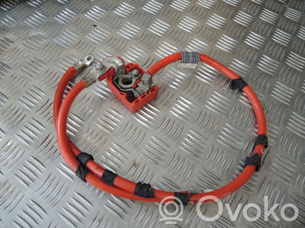 Positive cable (battery)   BMWM6,507KM