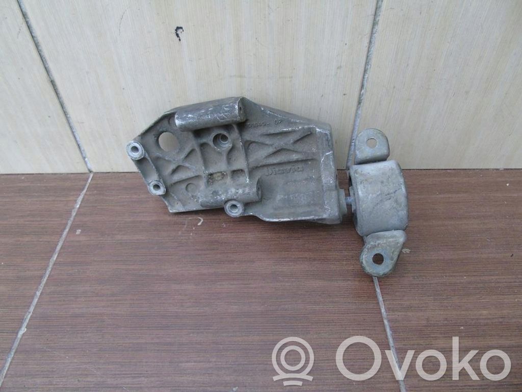 Opel Vectra A Engine mount bracket 