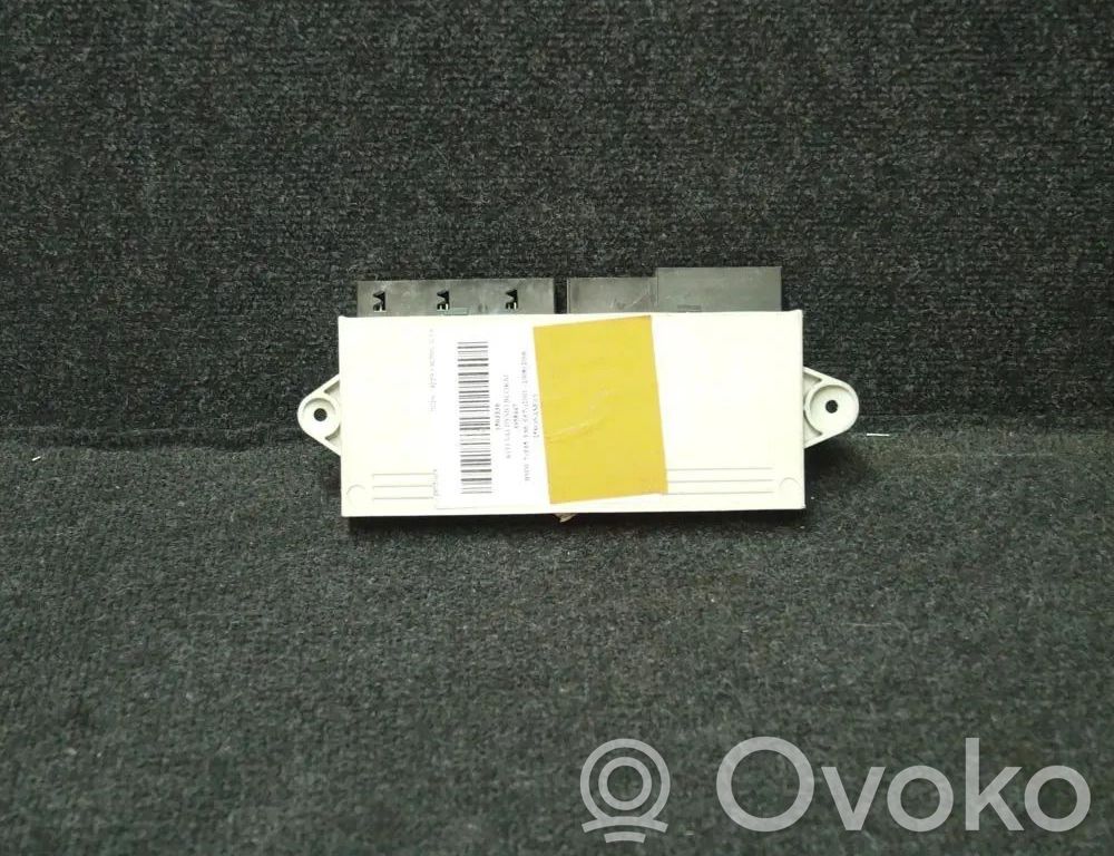 Unité de commande module de porte   6015007017,6958447