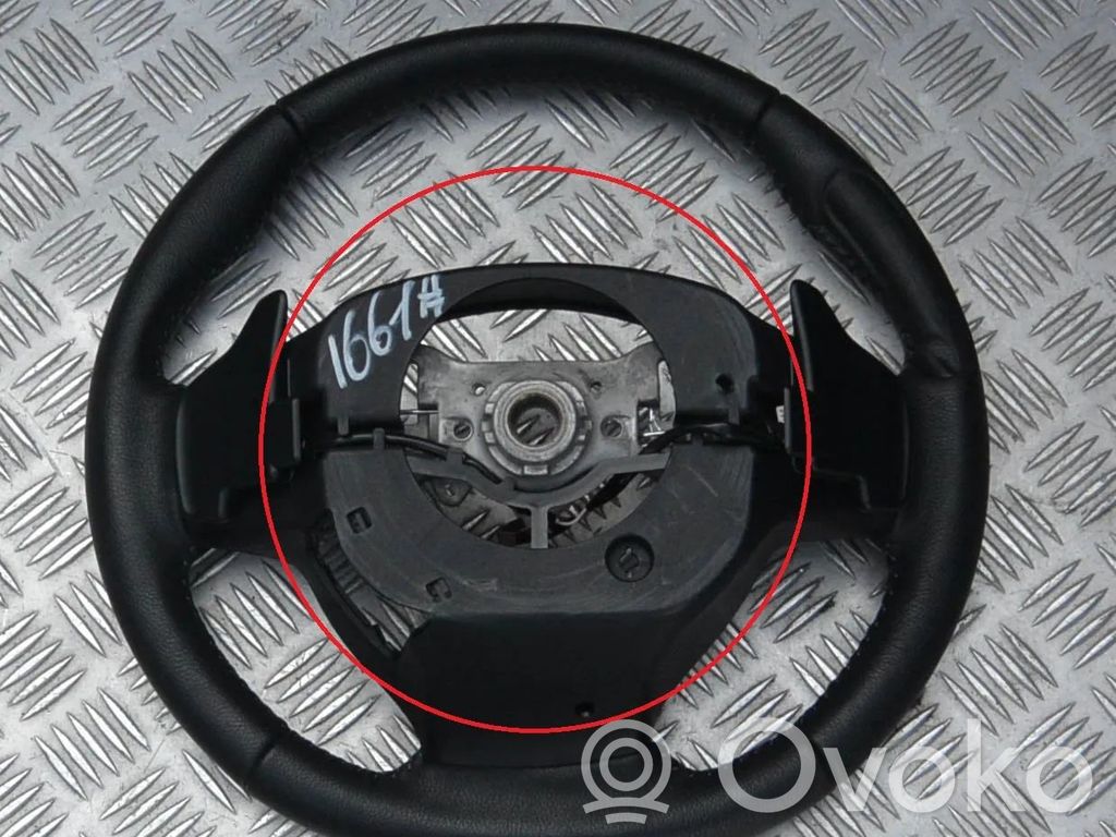 Toyota Yaris Ohjauspyörä 