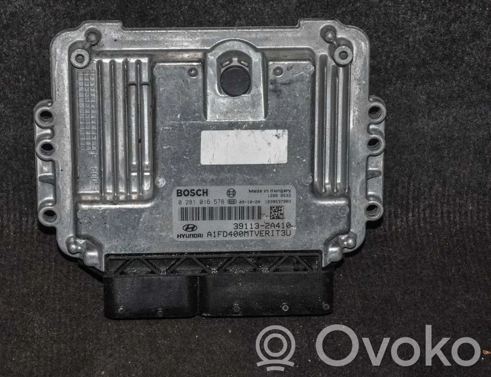 Hyundai i30 Engine control unit/module 
