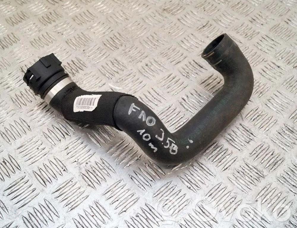 BMW 5 F10 F11 Conductă/furtun lichid de răcire motor 