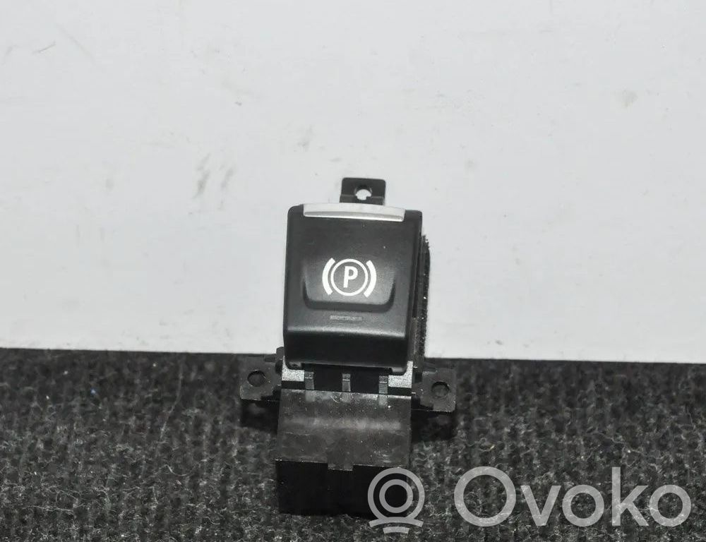 BMW i8 Hand parking brake switch 