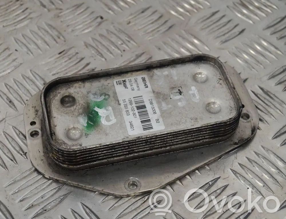Opel Astra H Moottoriöljyn jäähdytinlaite 