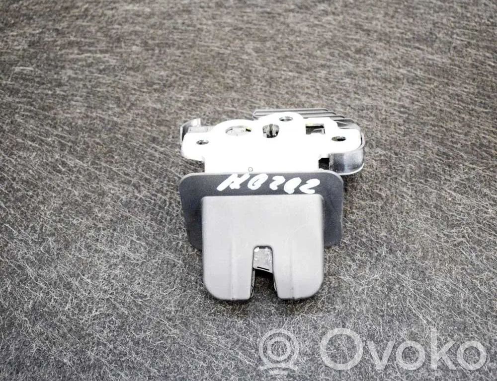 Audi A1 Tailgate/trunk/boot lock/catch/latch 