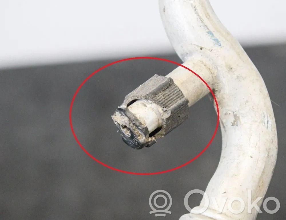 Ford Fiesta Ilmastointilaitteen putki (A/C) 