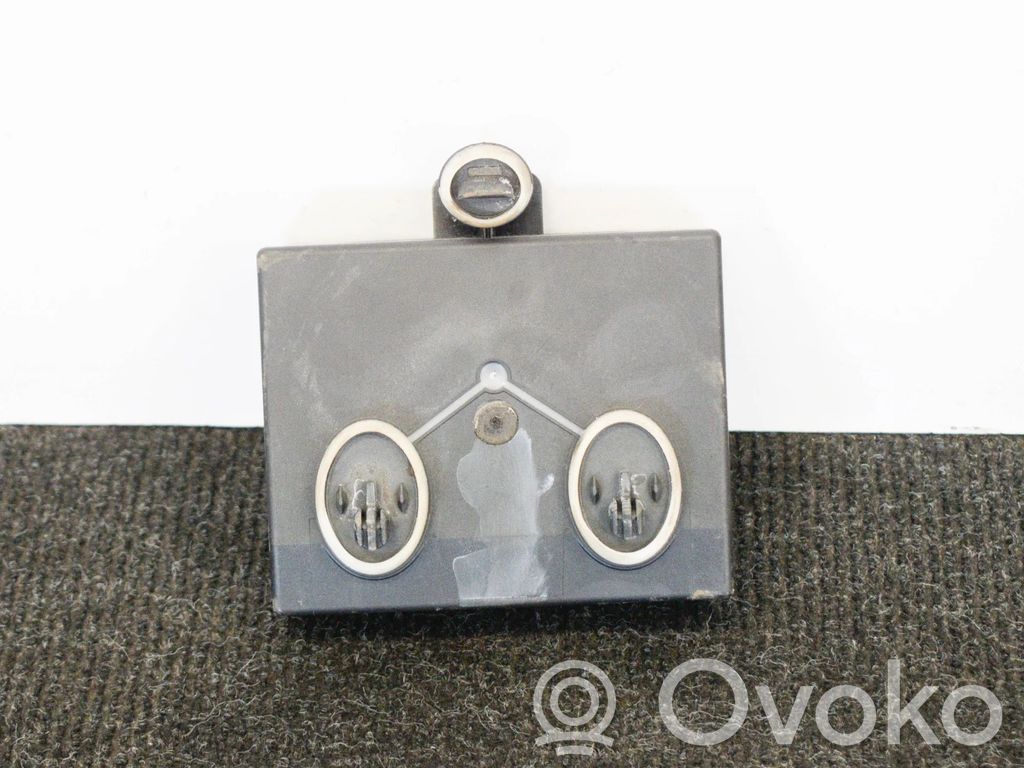 Skoda Superb B8 (3V) Door control unit/module 