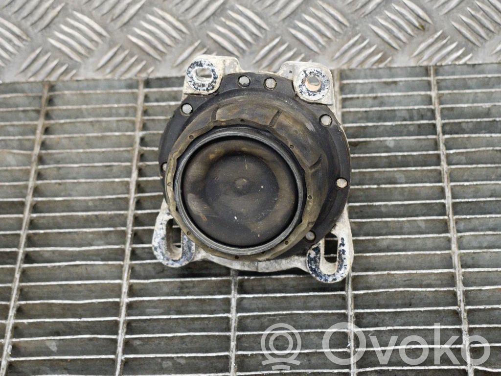 Ford Transit Engine mount bracket 