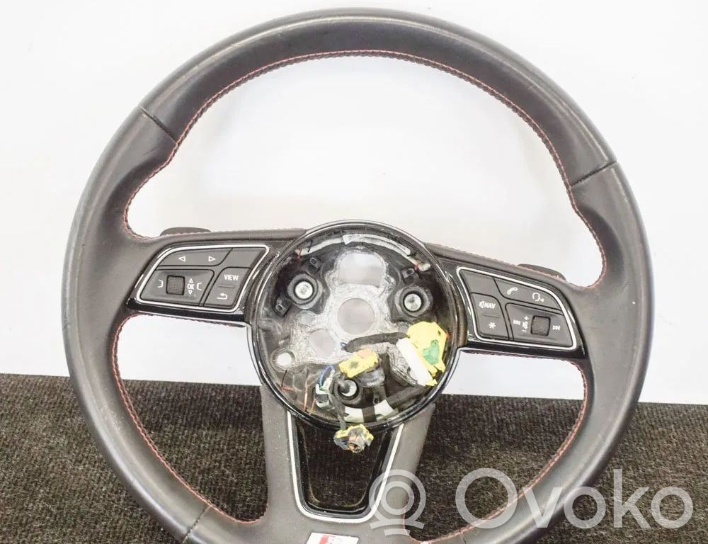 Audi A5 Ohjauspyörä 