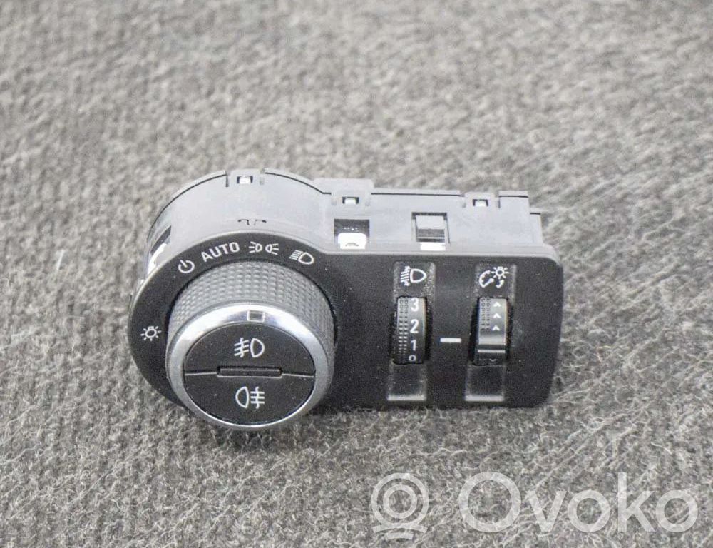 Opel Mokka Light switch 