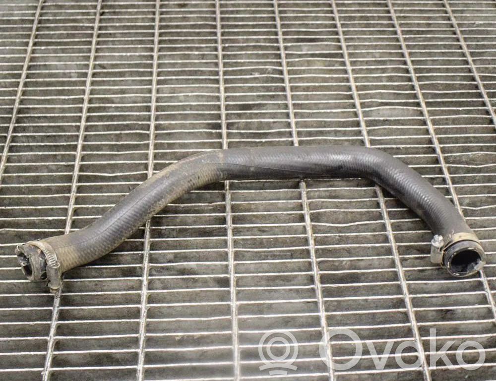 Land Rover Range Rover Sport L320 Tubo flessibile del liquido di raffreddamento del motore 