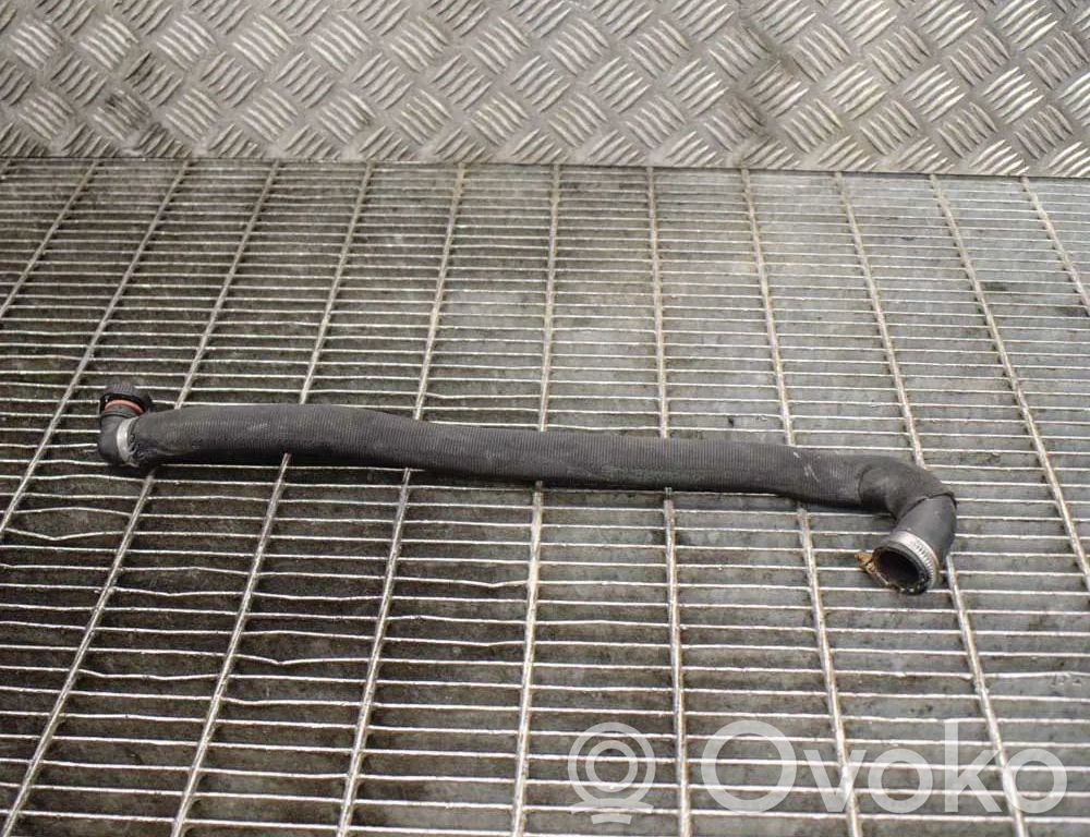 Engine coolant pipe/hose