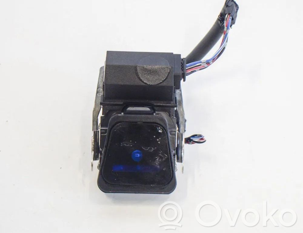 Mitsubishi L200 Windshield/windscreen camera 