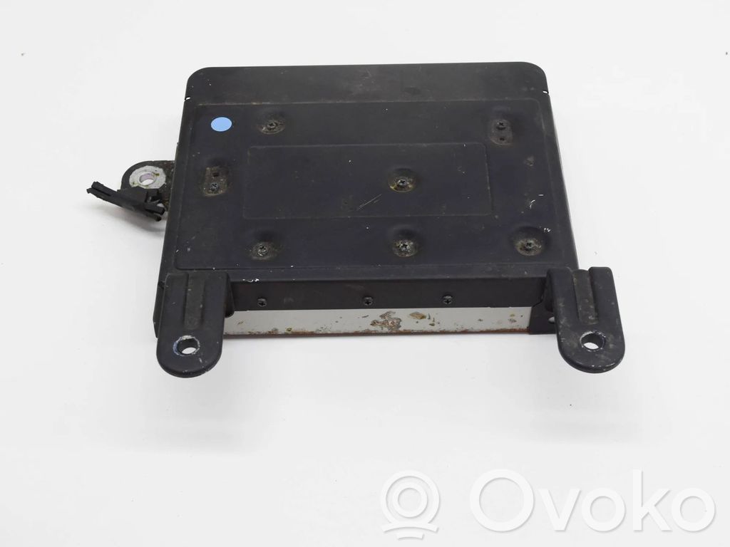 Volvo S60 Wzmacniacz audio 