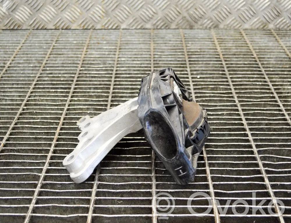 Opel Crossland X Dzinēja spilvens 