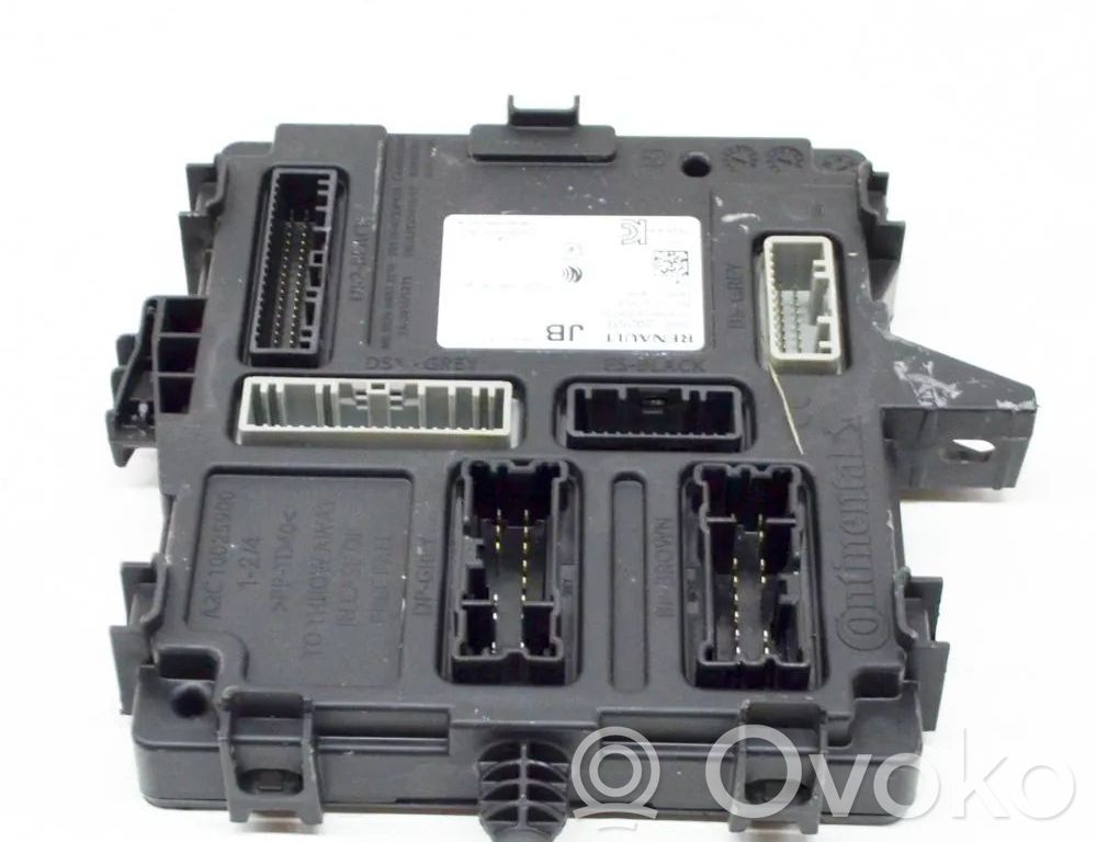 Renault Captur II Central body control module 