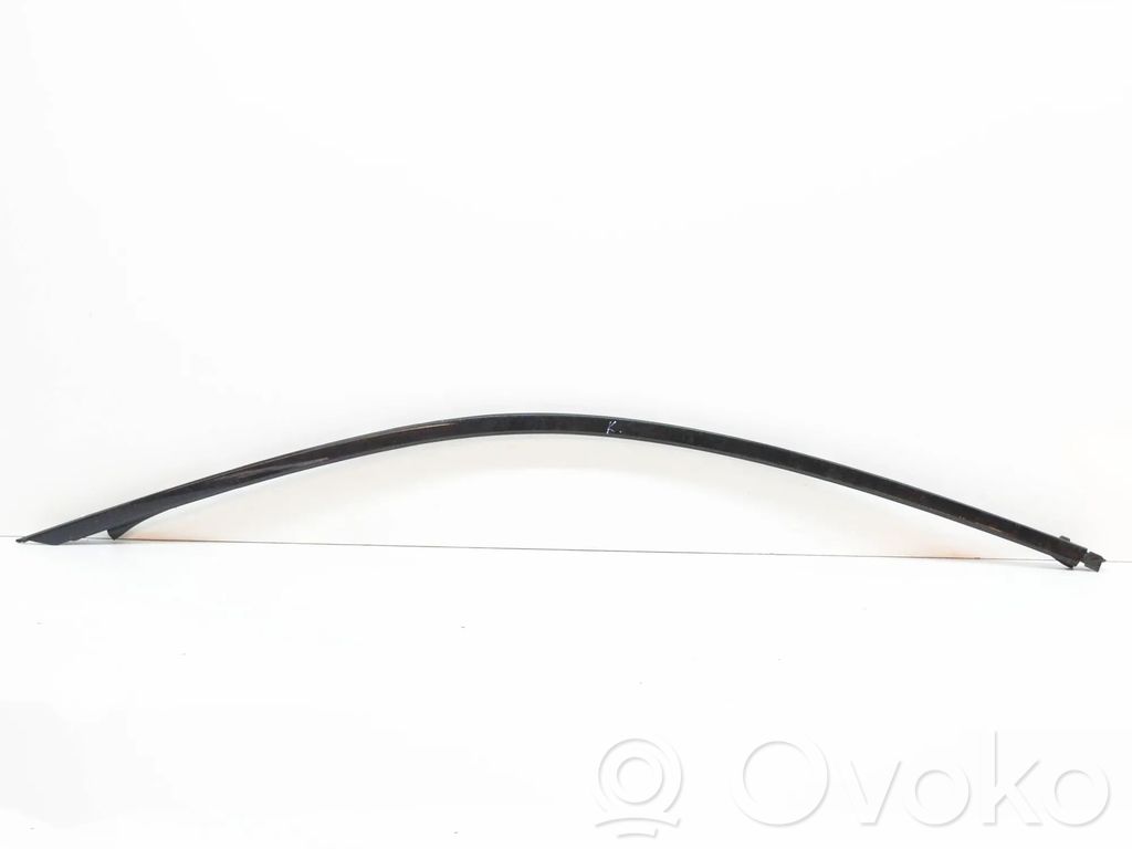 BMW 2 F22 F23 Listwa / Uszczelka szyby drzwi 