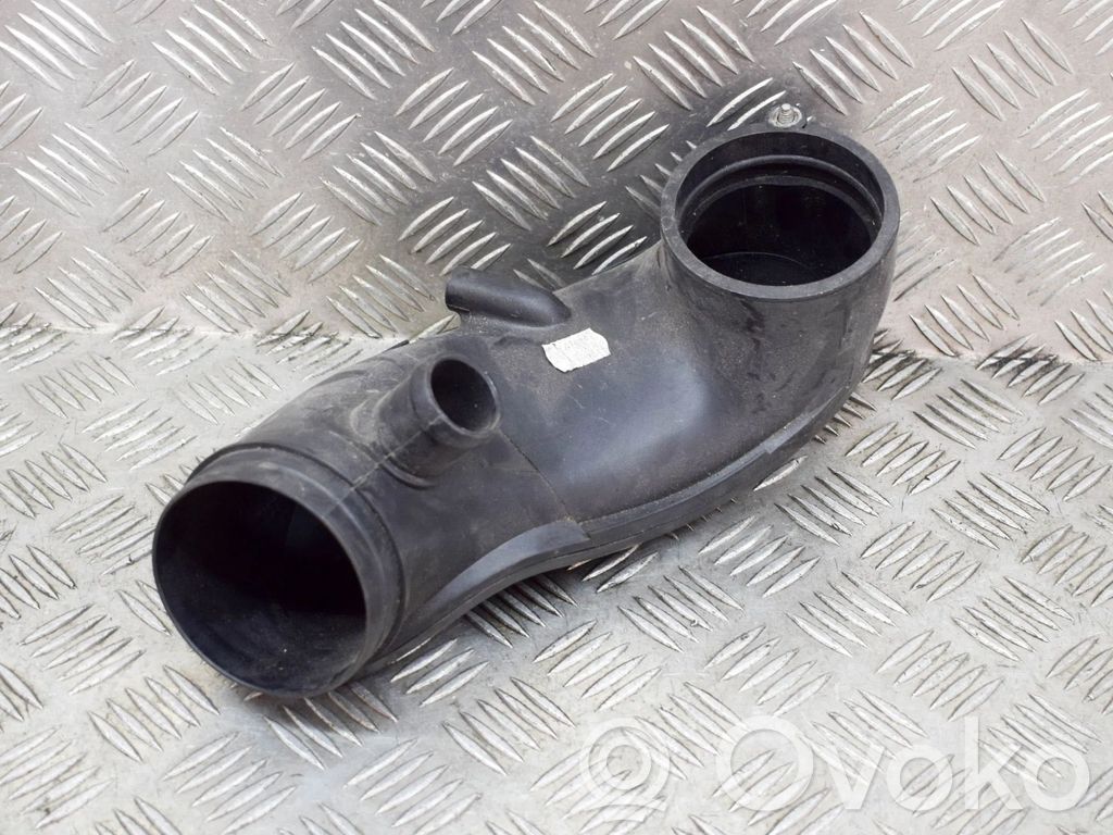 Audi A4 S4 B6 8E 8H Componentă admisie aer 
